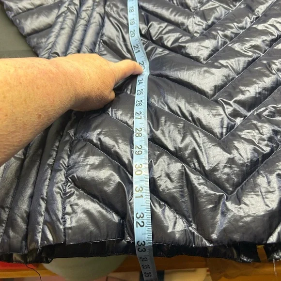 Ellen Tracy Shiny Navy Puffer Coat Women’s Medium - Picture 7 of 7